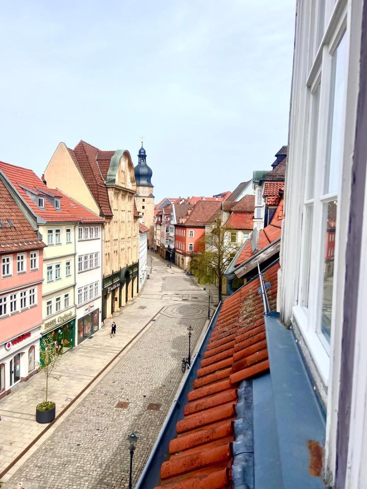 Albert Ueber Den Daechern Coburgs, Parkplatz Bagian luar foto